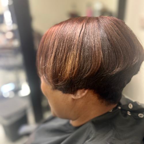 Auburn and copper bob with highlights